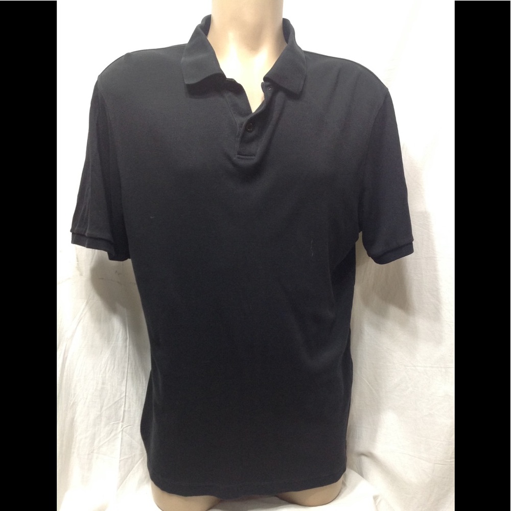 Men's size Large APT 9 thin polo shirt